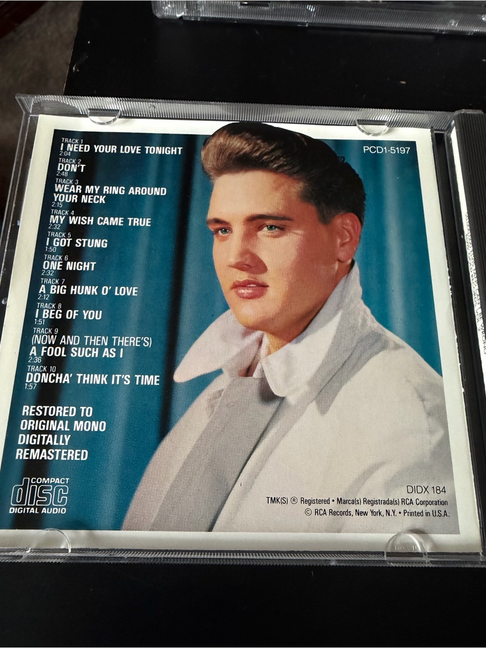 Elvis cd - Picture 3 of 4